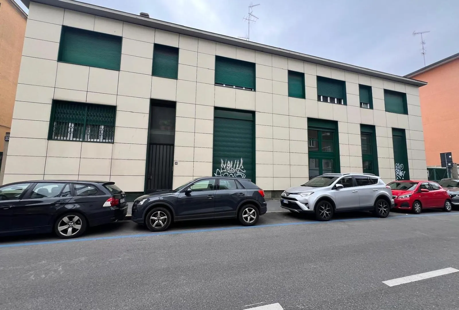 Domusmi Bordighera 32 ミラノ 0*,  イタリア