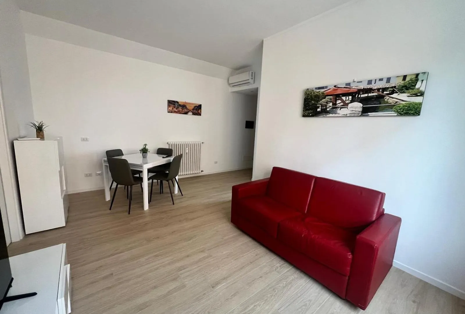 Domusmi Bordighera 32 밀라노 아파트